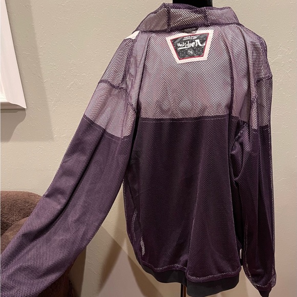 Black and white Quicksilver rain jacket size large in great condition - Picture 6 of 6